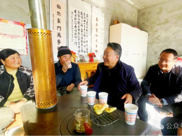 贺岁送温暖 慰问递真情——华体会买球_华体会(中国)
组织开展春节前走访慰问活动